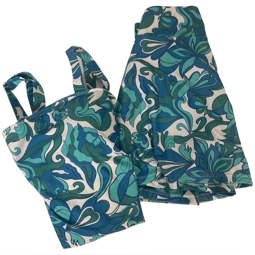 Cupshe Blue, Teal, White Tankini Swim Set; with Adjustable Straps; Swim Skirt XL